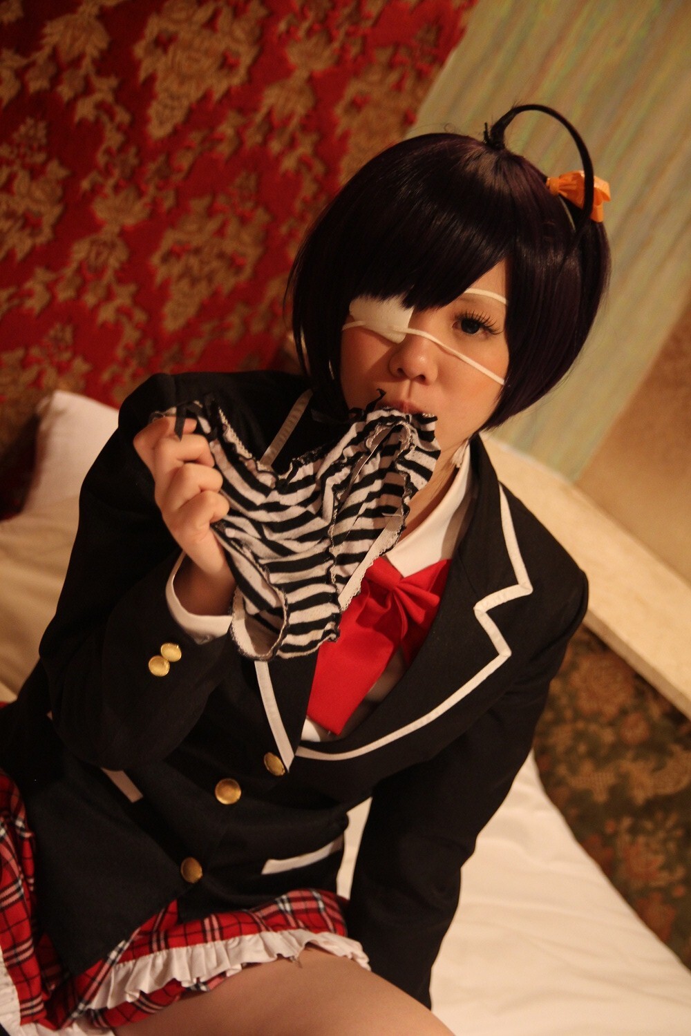 [Cosplay]来自Chuunibyou Demo Koi Ga Shitai的热Rikka Takanashi